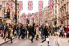touristsandshopperscrossingbusyregentsstreet_397784