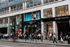 Retailers in London’s Oxford Street have joined forces to launch a new-look chip and pin gift card ahead of the crucial Christmas trading period.