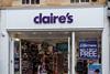 Claire's store, Stall Street