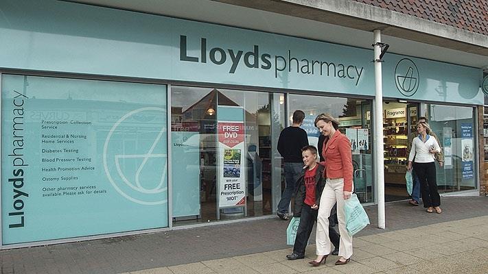 Lloyds best sale pharmacy fragrance