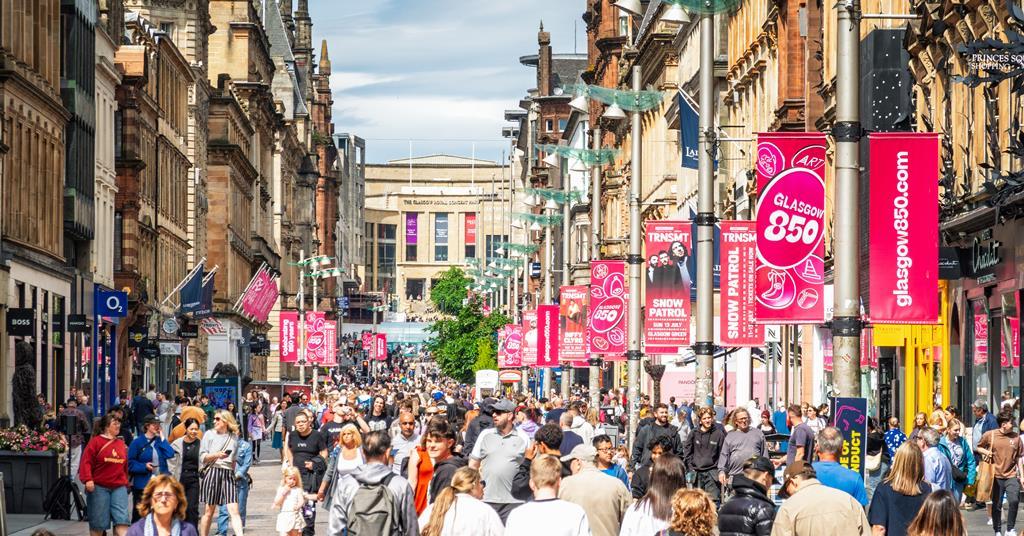 Consumer confidence hits highest level in two years in August