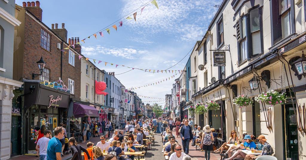 Hot weather and the World Cup boosts July food and drink sales