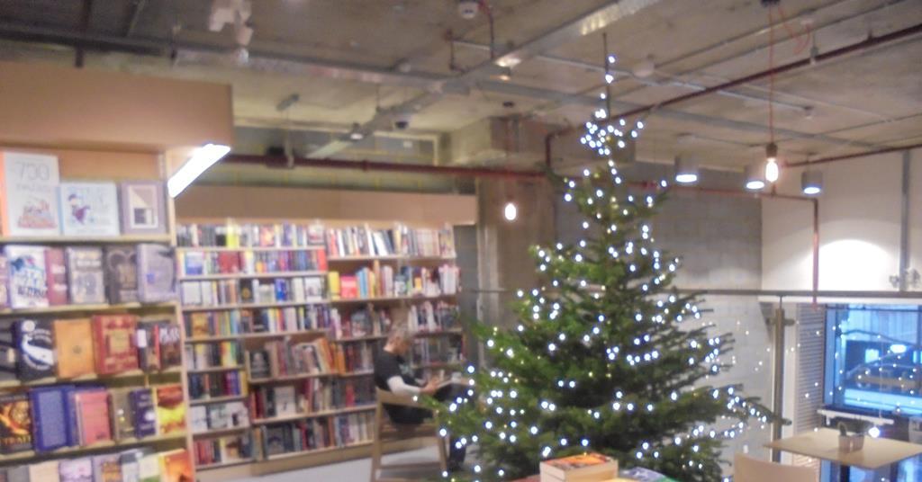 Store gallery Waterstones opens on Tottenham Court Road Gallery