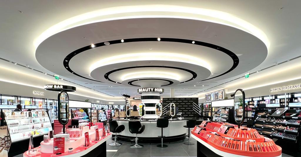 Sephora in the UK: A Matter of Timing – Visual Merchandising and