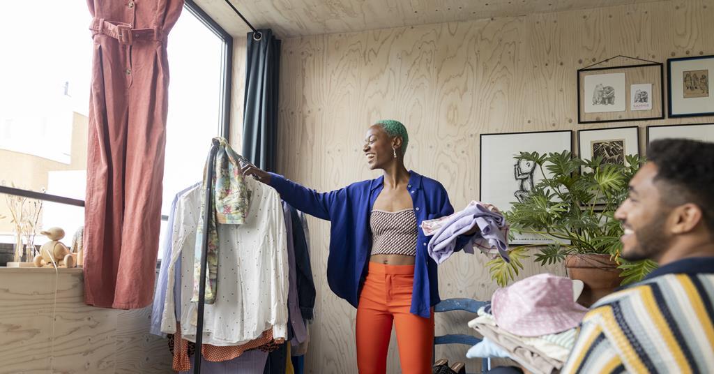 High-income households are the most likely to shop secondhand