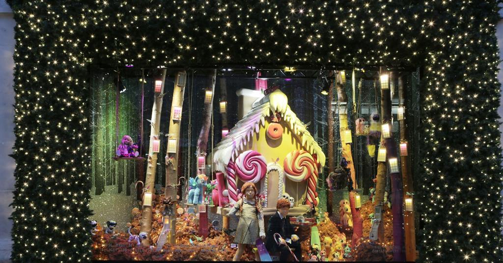 Store gallery: The best international Christmas window displays, Gallery