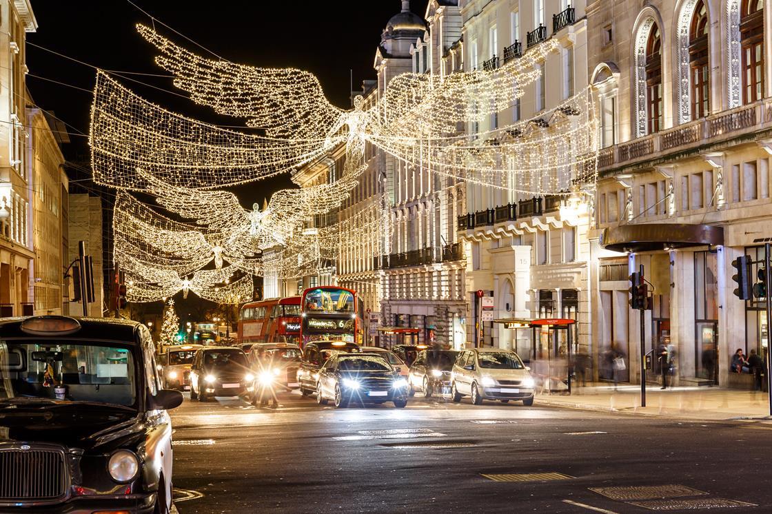 UK Christmas shopping budgets to increase as customers return to stores