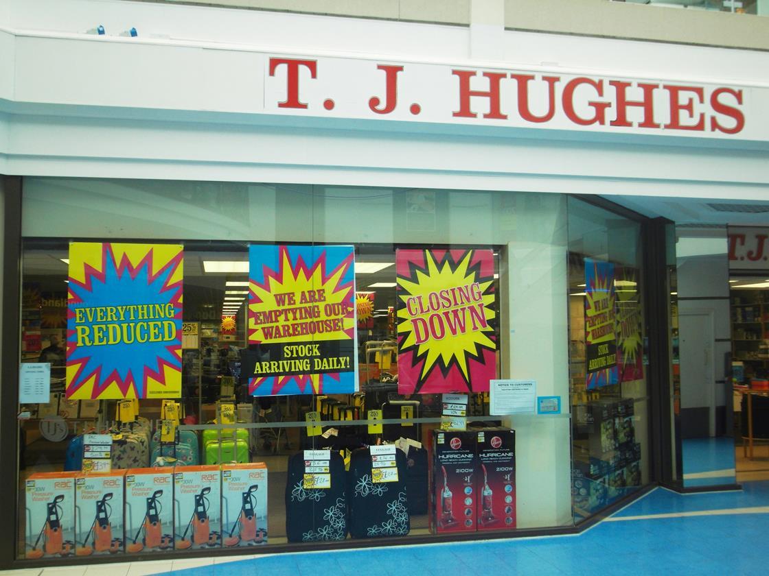 tj hughes mens shoes