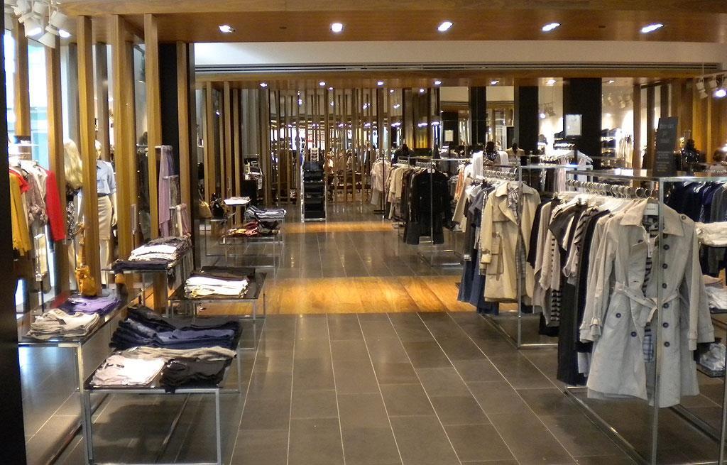 Mango, Toronto Gallery Retail Week