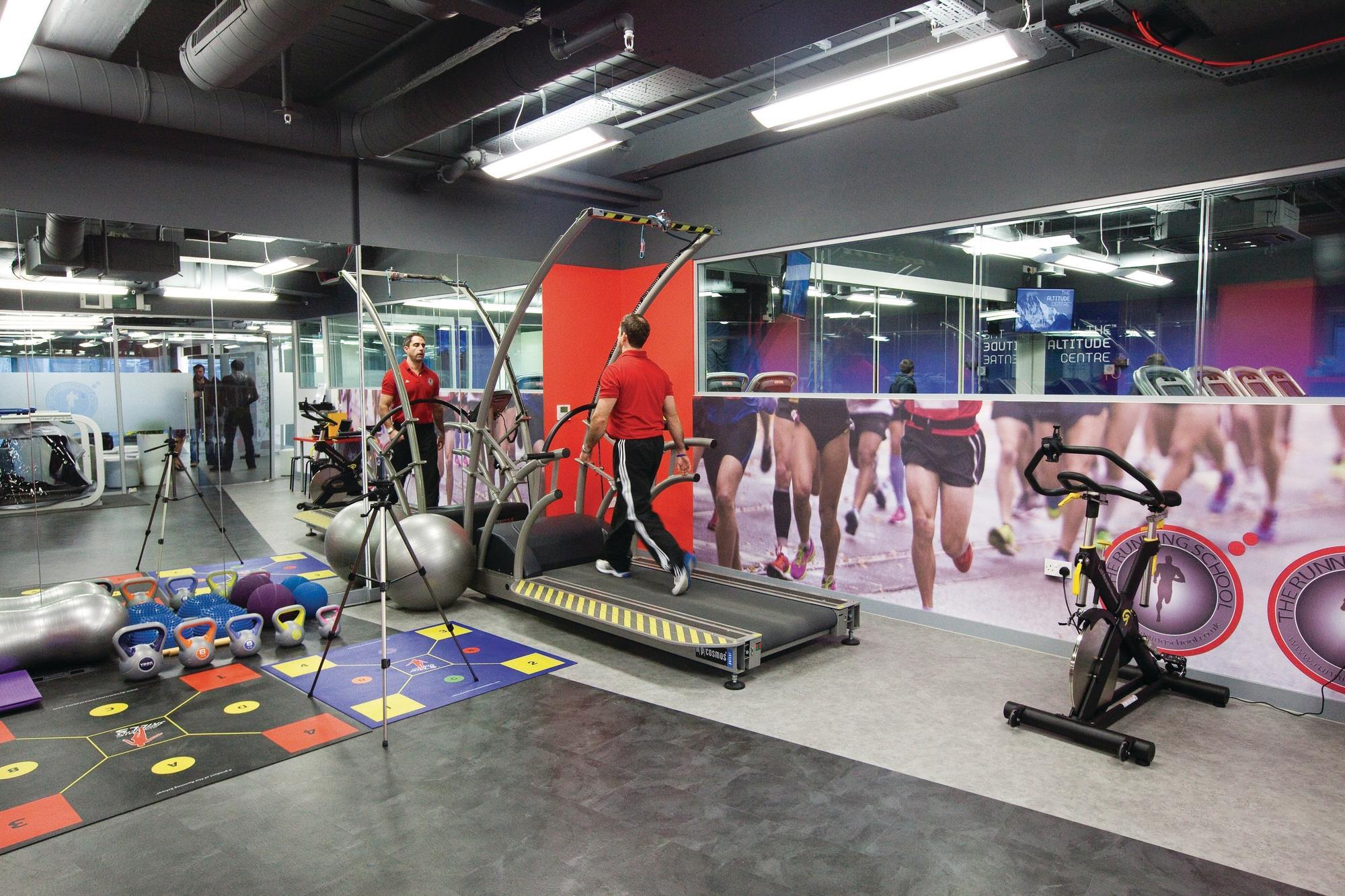 Store gallery stays ahead of the competition Photo gallery