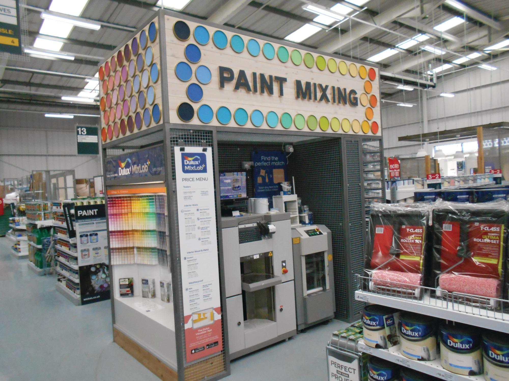 Store gallery Wickes reveals its softer side with new store design