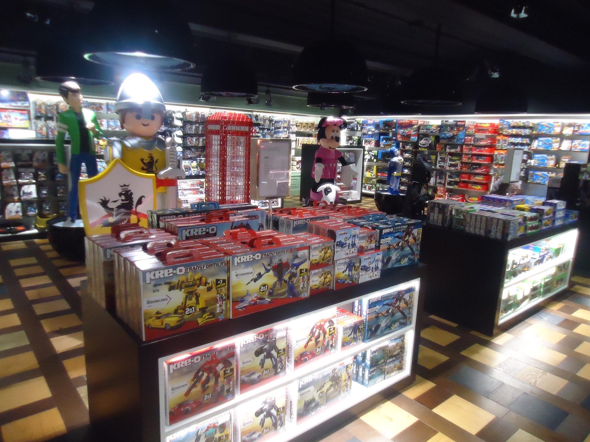 Store gallery Harrods’ unveils its new toy department Photo gallery