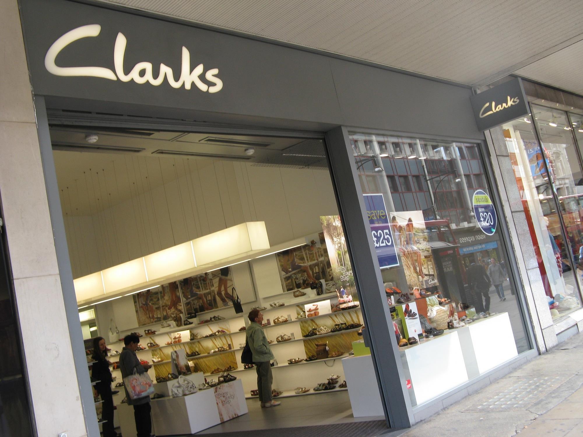 clarks oxford street opening times