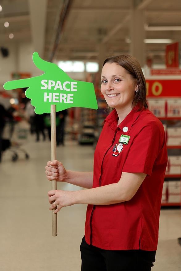 Asda head office staff take to the shopfloor at Christmas Analysis