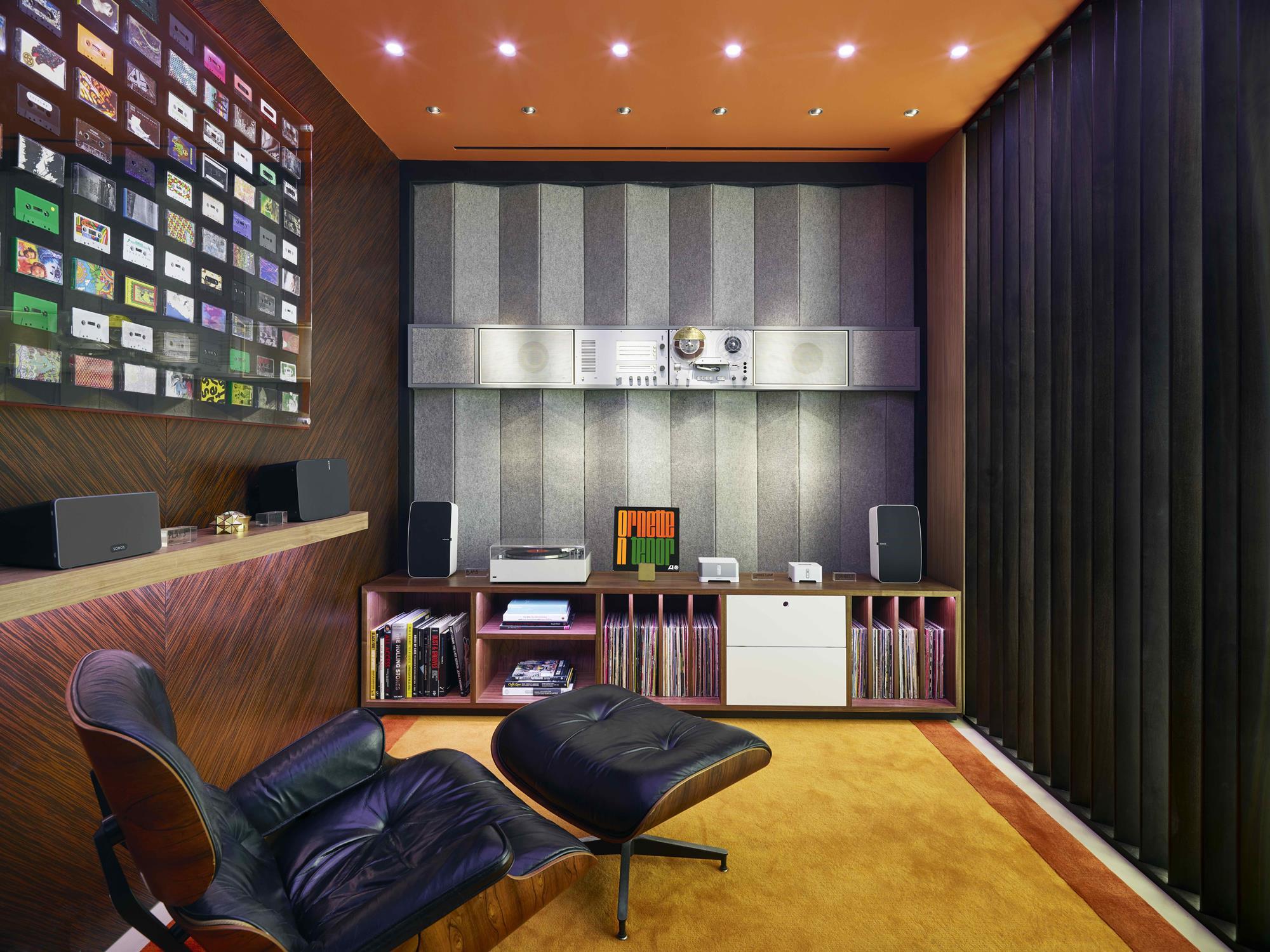Louis Vuitton SoHo Store Chooses 1 SOUND Tower LCC44's and SUB310's — 1  SOUND