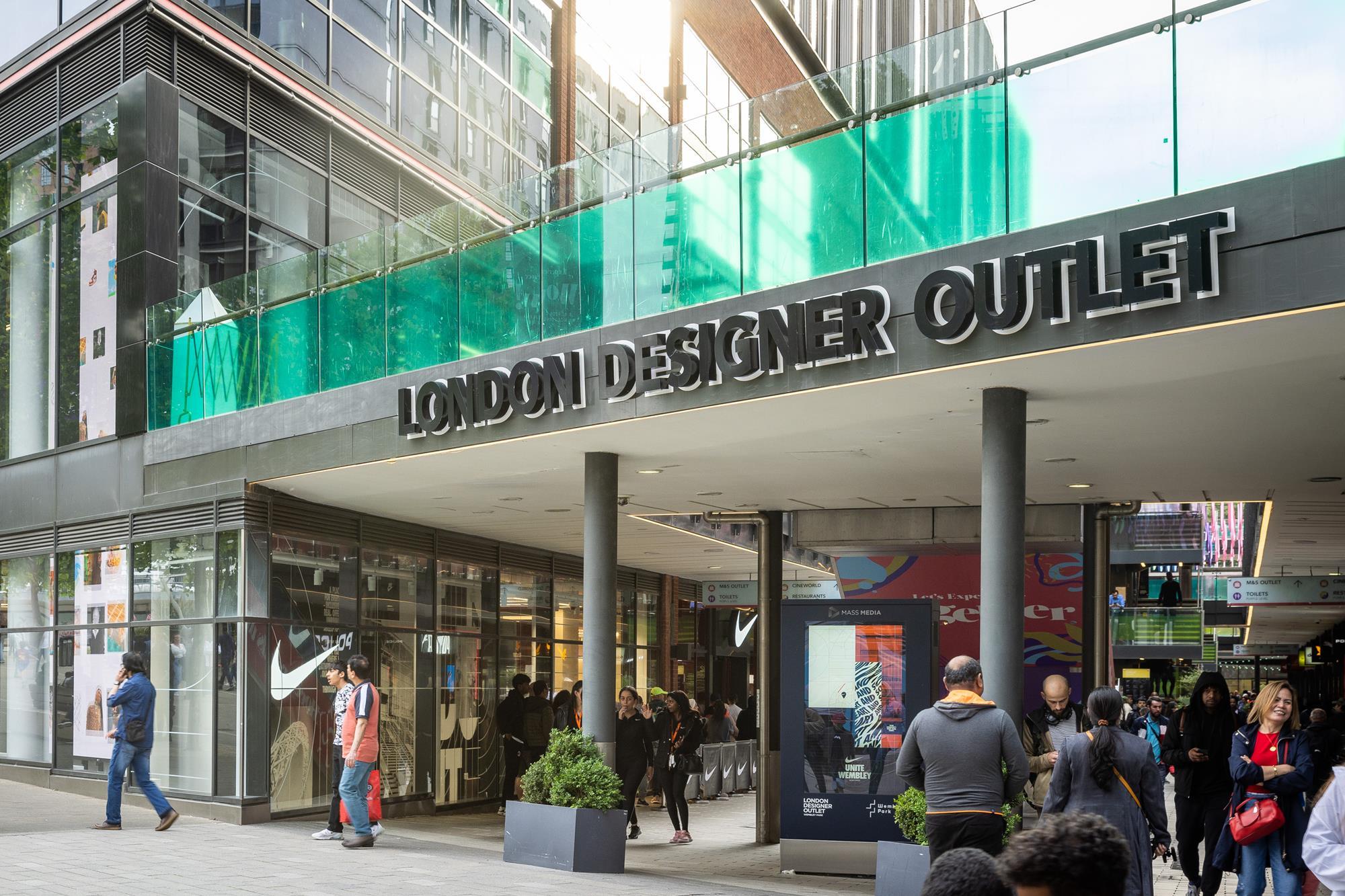 London Designer Outlet reports record Black Friday Retail Week
