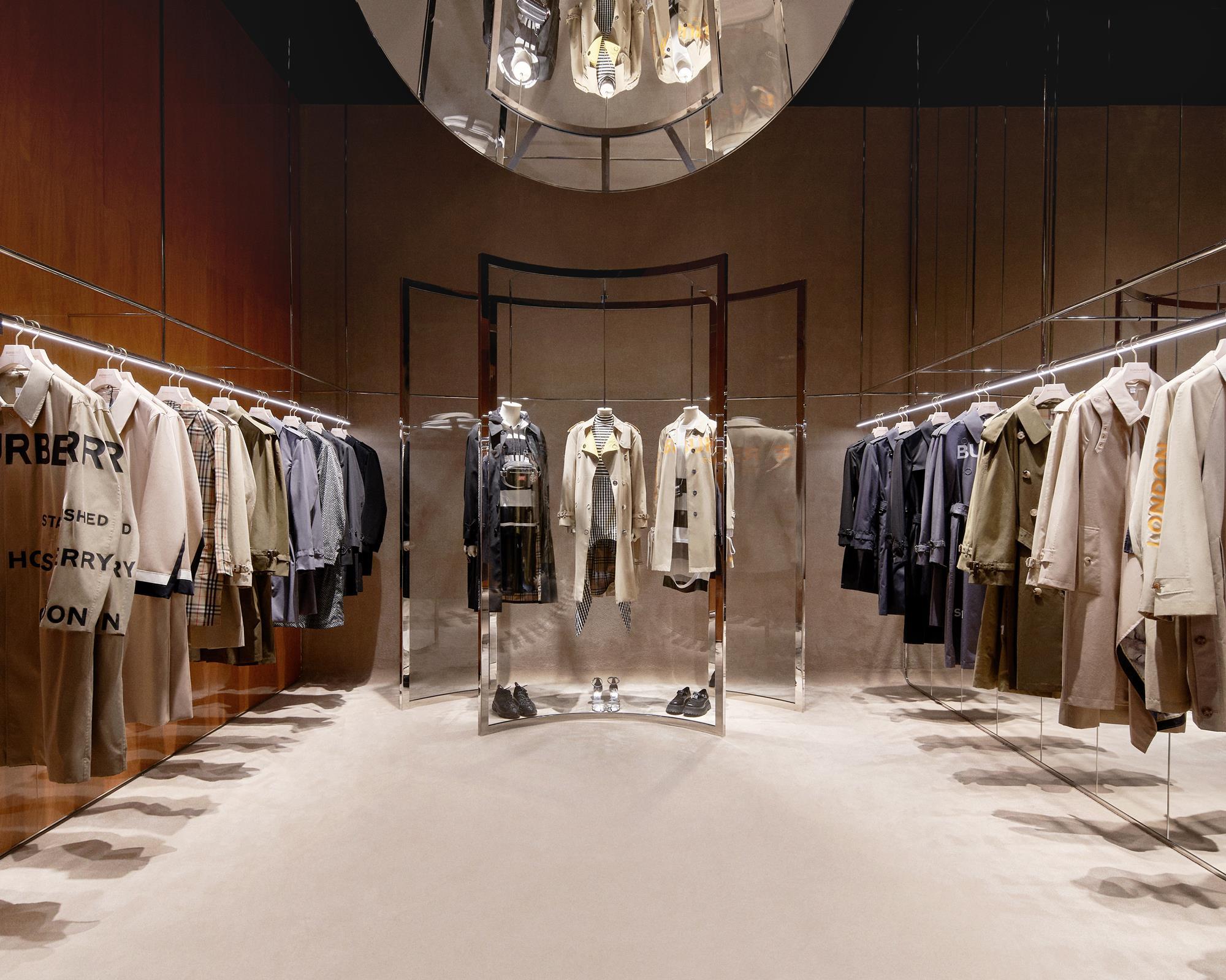 Burberry mainline store store
