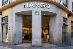 Mango store exterior, Malaga