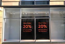 H&M York on Black Friday