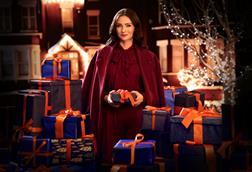Sophie Ellis-Bextor in Freemans 2025 Christmas advert