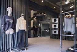 Bershka pop-up