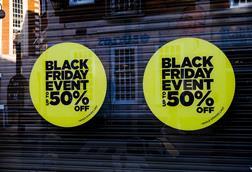 Black-Friday-signs