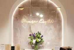 Phase-eight-bluewater-display-RN