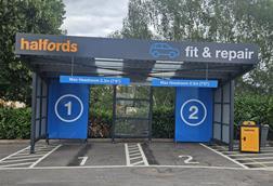 Halfords Reading - fitting canopy area