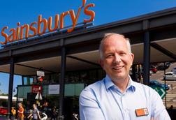 simon-roberts-headshotcropped