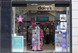 Claire's store exterior