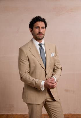 250307_T.M.Lewin_SummerCampaign_S03_028