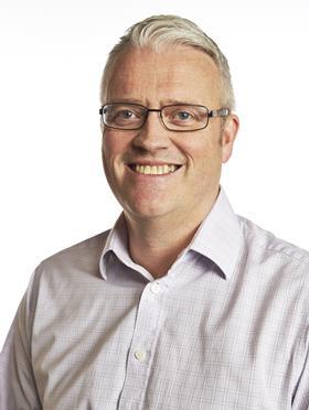 ian kellett portrait