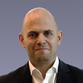 Dean Kramer Headshot