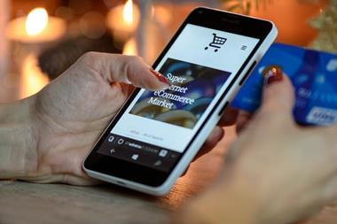 Customer shopping on mobile