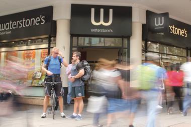 Waterstones locks a customer inside its Cambridge branch