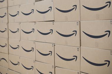 Amazon posts record profits