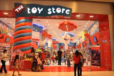 Middle-eastern based toy retailer The Toy Store has signed for a huge 27,000 sq ft site on Oxford Street, as it prepares to take on Hamleys.