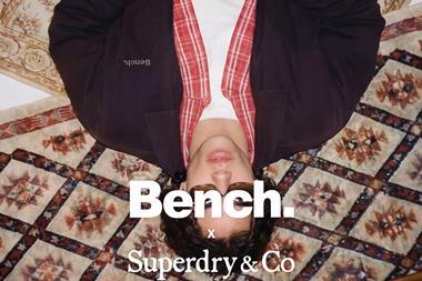 BENCH_SOCIALS_MWLook4_01_1080 x 1080