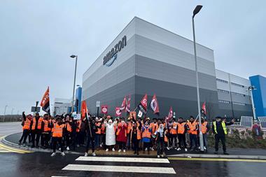 Amazon-workers-on-strike-at-Coventry-warehouse-1