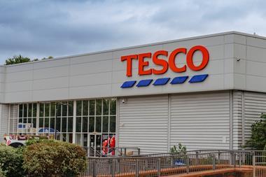 Exterior of Tesco Newbury store