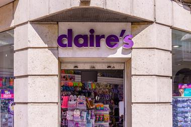 Claire's store front