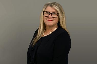 02-GOLDEN_WR-Lorraine-0365-1