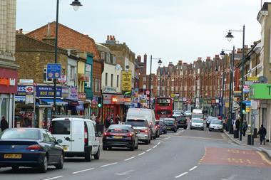 Multiple retailers closed 14 stores a day in 2011