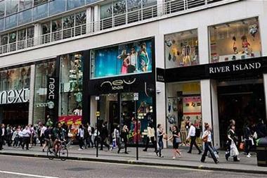 Retailers in London’s Oxford Street have joined forces to launch a new-look chip and pin gift card ahead of the crucial Christmas trading period.