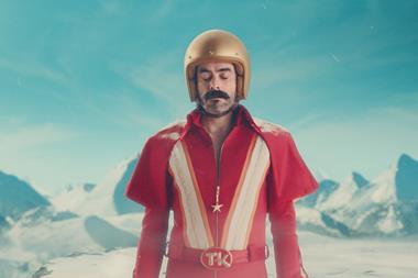 TK Maxx Christmas 2019 Gift Different Generic Master 30sec.0090002