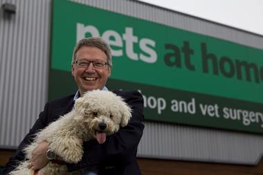 Pets at Home chief executive Nick Wood is stepping aside from the retailer and will hand the baton to current board member Ian Kellett.