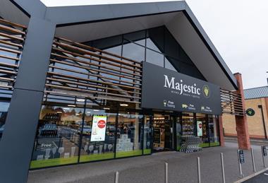 Majestic_Store_Newark_exterior_7b54f5e459