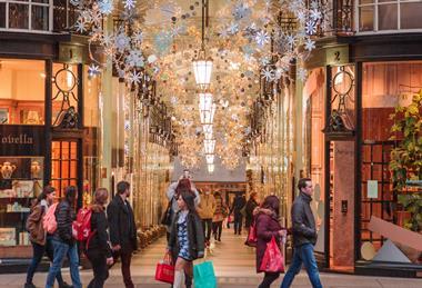 Christmas shopping arcade Piccadilly
