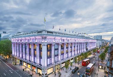 Selfridges-Oxford-Street-East-Corner-Night.-Photo-Credit-Andrew-Meredith-