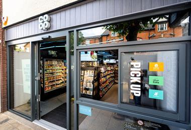 UNP Co-Op 46964  On The Go Solihu017